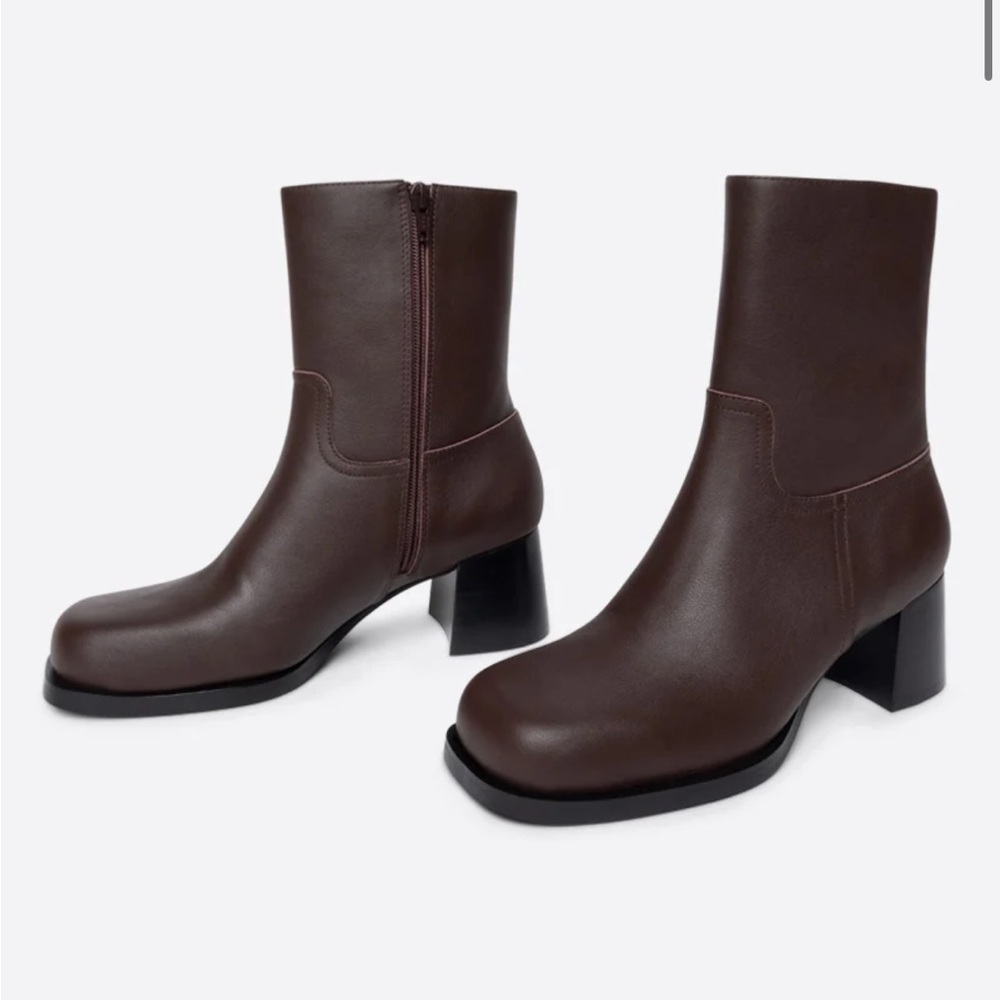Square Toe Brown Heeled Boots